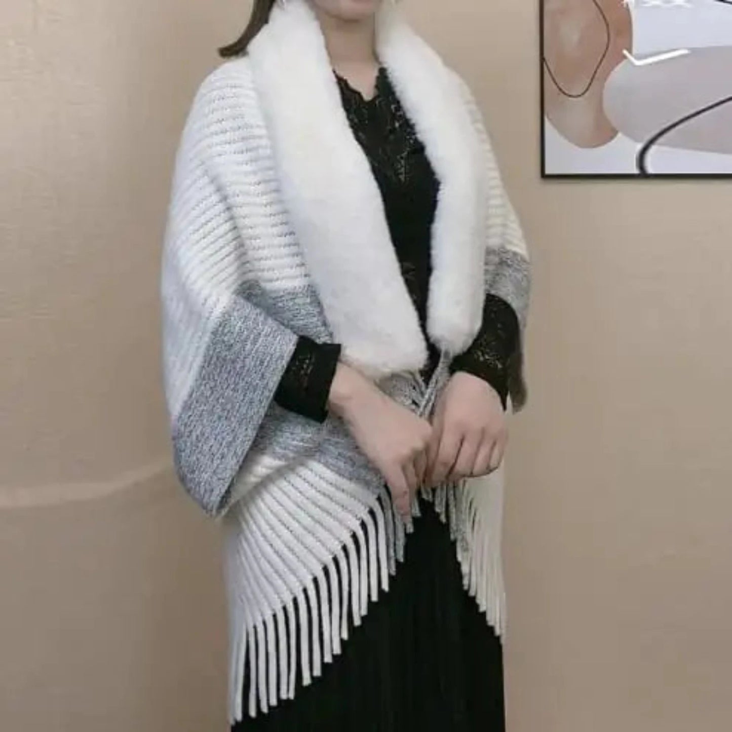 Luxurious Knitted Fringed Fur-Neck Shawl - Stay Cozy and Chic All Winter Long